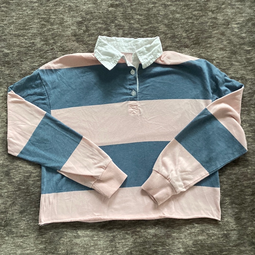 Girls shirt. Striped cute 3 button with collar. Worn once or twice. EUC
